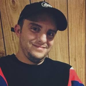 Meet your Posher, Tyler